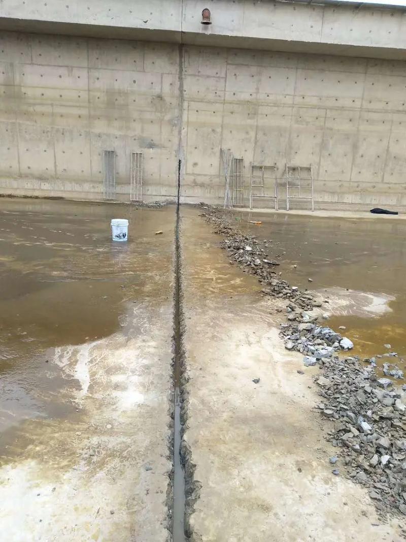 三门峡湖滨区施工缝堵漏